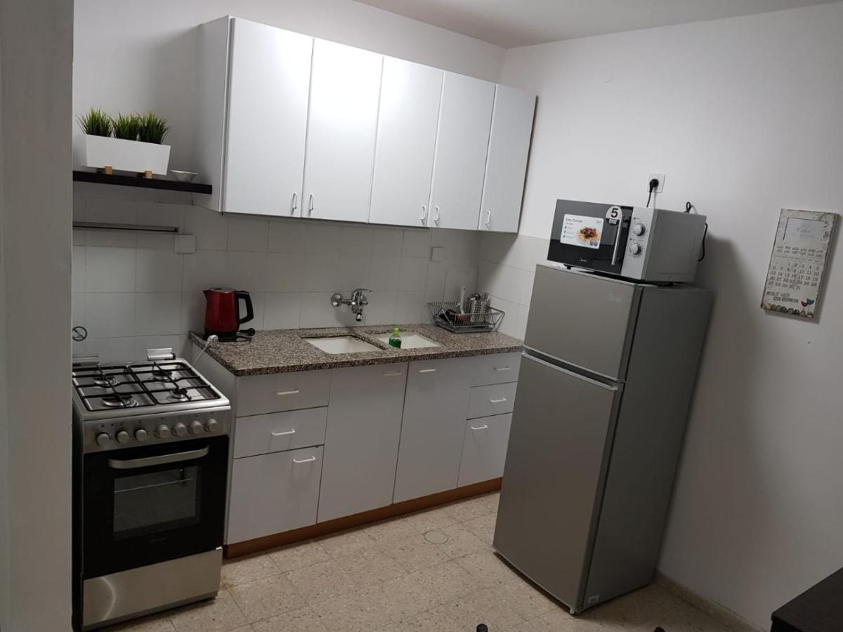 דירת נופש בוטיק - נוף לרבי שמעון Apartamento Safed Exterior foto
