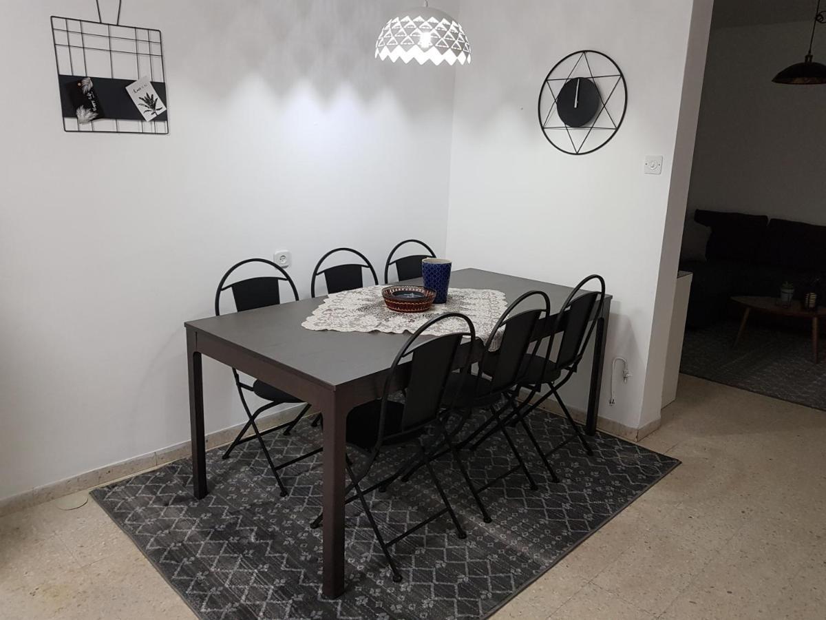 דירת נופש בוטיק - נוף לרבי שמעון Apartamento Safed Exterior foto